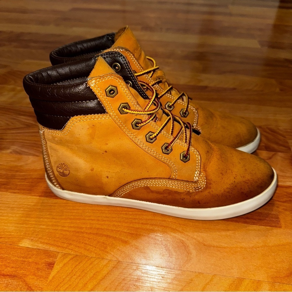 Timberland Shoes Womens Size 8.5 High Top Ortholite A1KLZ Casual Boots